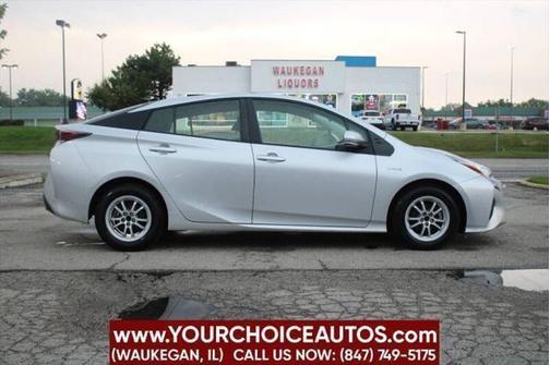 2016 Toyota Prius Two
