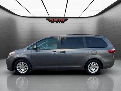 2017 Toyota Sienna XLE Premium
