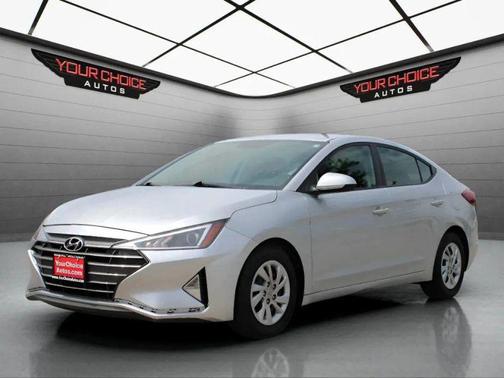 2019 Hyundai ELANTRA SE