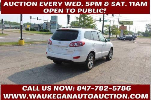 2011 Hyundai SANTA FE SE