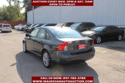 2010 Volvo S40 2.4i