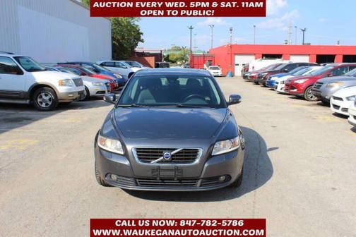 2010 Volvo S40 2.4i