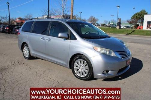 2011 Toyota Sienna XLE