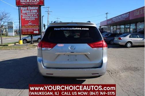 2011 Toyota Sienna XLE