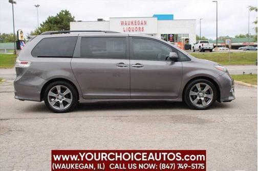 2017 Toyota Sienna SE Premium