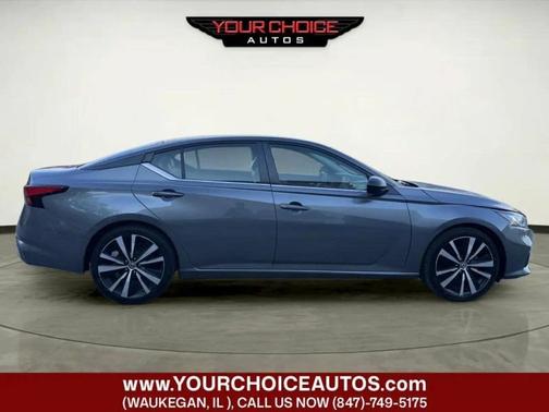 Gun Metallic 2022 Nissan Altima 2.5 SR Sedan