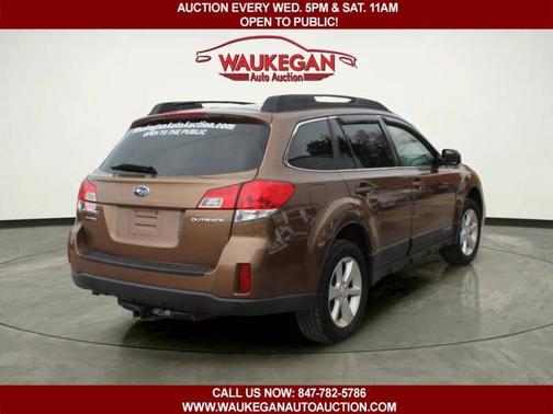 Caramel Bronze Pearl 2013 Subaru Outback 4dr Wgn H4 Auto 2.5i Premium