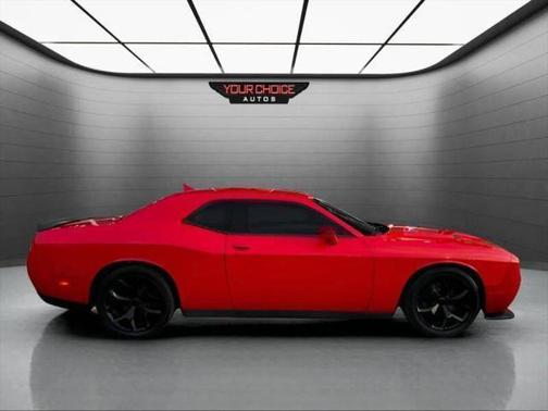 2015 Dodge Challenger SXT Plus