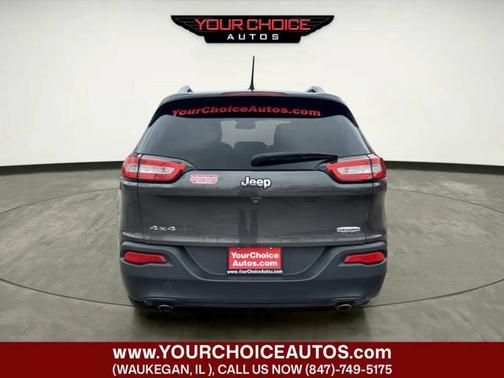 Brilliant Black Crystal Pearlcoat 2014 Jeep Cherokee 4WD 4dr Latitude