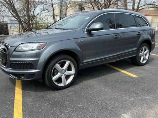 Photo 4 of 22 of 2015 Audi Q7 3.0T S line Prestige