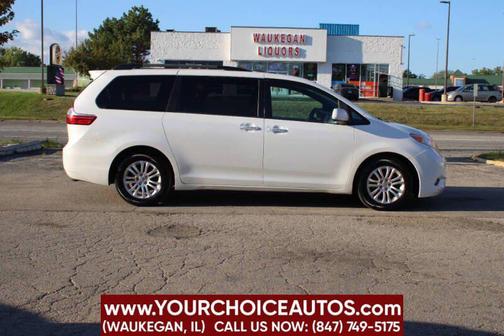 2015 Toyota Sienna XLE