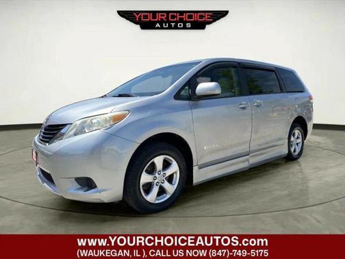 Silver Sky Metallic 2011 Toyota Sienna 5dr 7-Pass Van V6 LE AAS FWD (Natl)