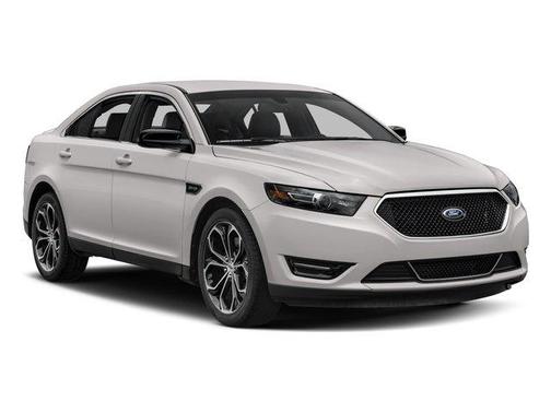 2018 Ford Taurus SHO