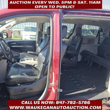 2012 Chrysler Town & Country Touring