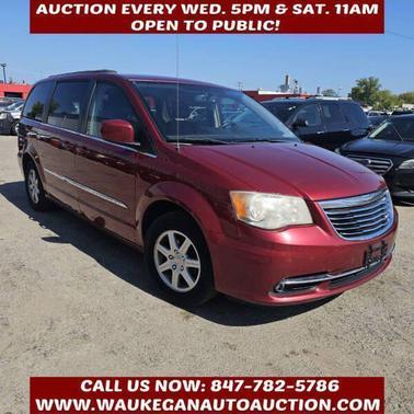 2012 Chrysler Town & Country Touring