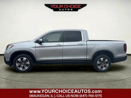 Lunar Silver Metallic 2017 Honda Ridgeline RTL-T 4x4 Crew Cab 5.3' Bed