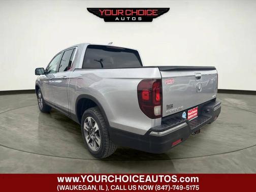 Lunar Silver Metallic 2017 Honda Ridgeline RTL-T 4x4 Crew Cab 5.3' Bed