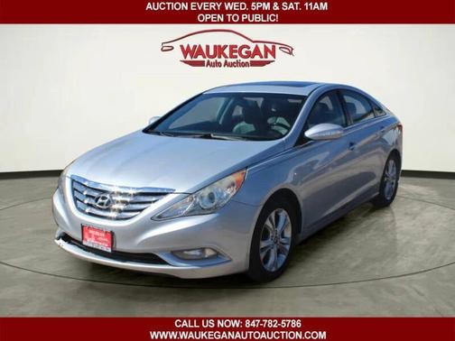 Radiant Silver Metallic 2011 Hyundai SONATA 4dr Sdn 2.4L Auto Ltd