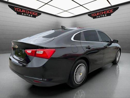 2017 Chevrolet Malibu 1LT