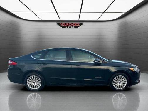 2014 Ford Fusion Hybrid SE