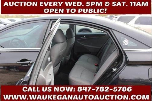 2012 Hyundai SONATA GLS