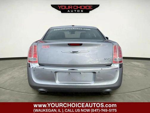 2014 Chrysler 300C Base