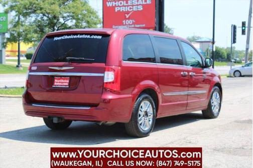 2011 Chrysler Town & Country Touring-L