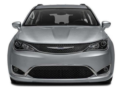 2018 Chrysler Pacifica Touring-L