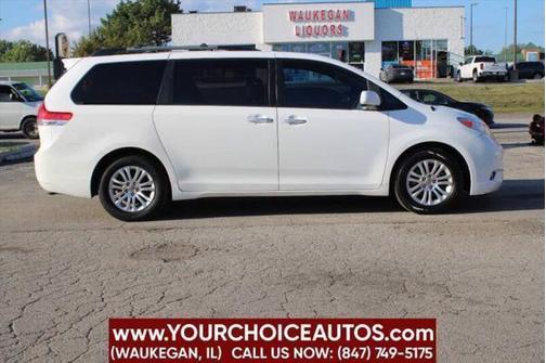 2014 Toyota Sienna XLE