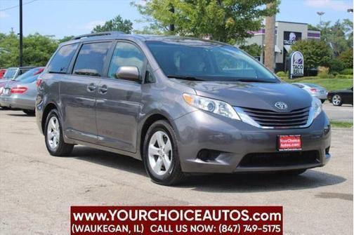 2015 Toyota Sienna LE