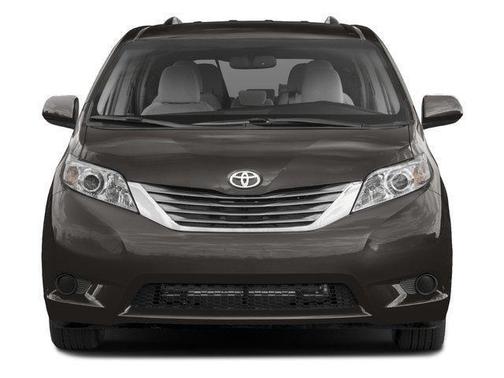2017 Toyota Sienna LE
