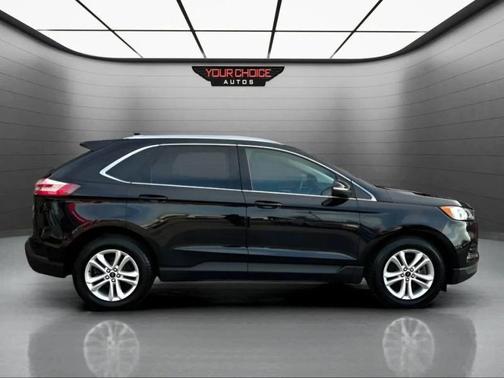 Agate Black Metallic 2019 Ford Edge SEL AWD