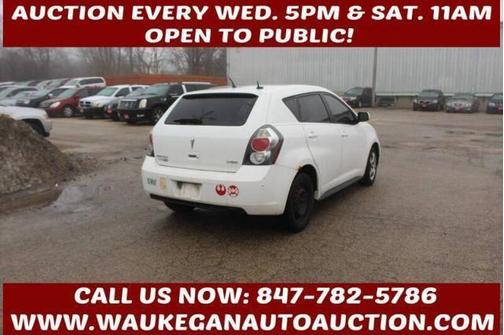 2010 Pontiac Vibe Base