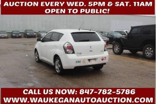2010 Pontiac Vibe Base