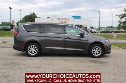 2017 Chrysler Pacifica LX