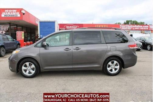 2011 Toyota Sienna LE