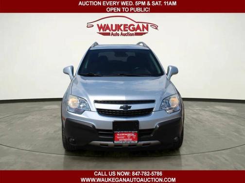 Silver Ice Metallic 2013 Chevrolet Captiva Sport FWD 4dr LS w/2LS