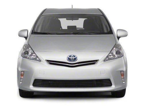 2013 Toyota Prius v Five