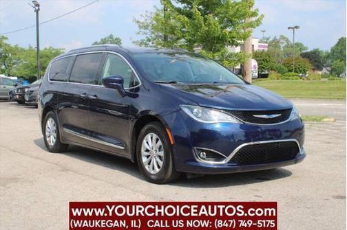 2018 Chrysler Pacifica Touring-L