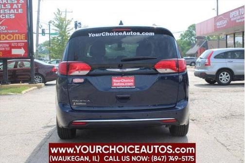 2018 Chrysler Pacifica Touring-L