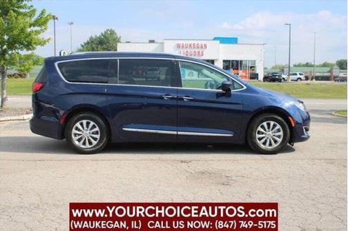 2018 Chrysler Pacifica Touring-L