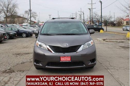 2013 Toyota Sienna LE