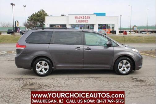 2013 Toyota Sienna LE