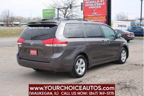 2013 Toyota Sienna LE