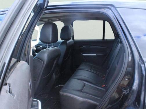 Tuxedo Black Metallic 2014 Ford Edge 4dr SEL AWD