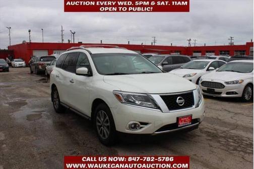 2016 Nissan Pathfinder SV