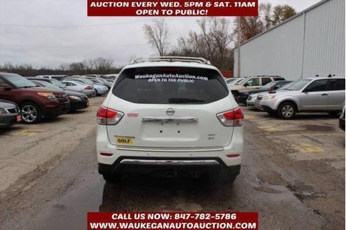 2016 Nissan Pathfinder SV