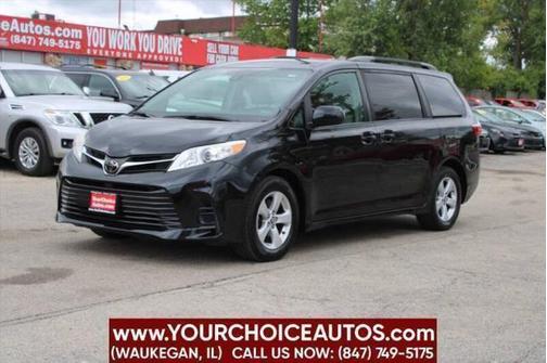 2018 Toyota Sienna LE