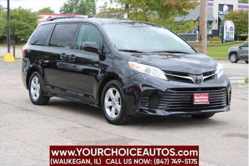 2018 Toyota Sienna LE