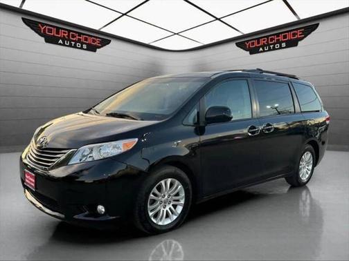 2012 Toyota Sienna XLE